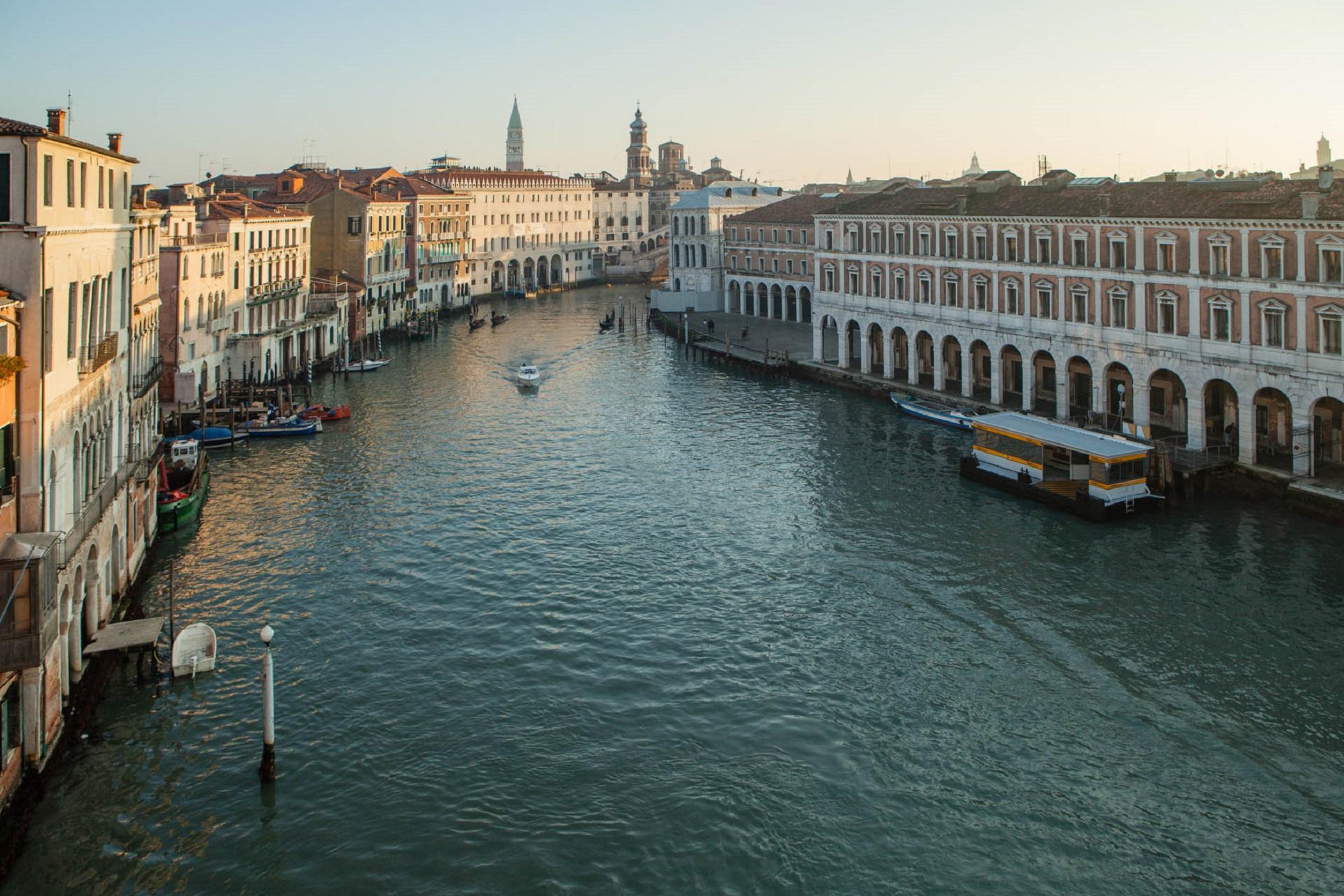 Locanda Ai Santi Apostoli Veneţia Exterior foto