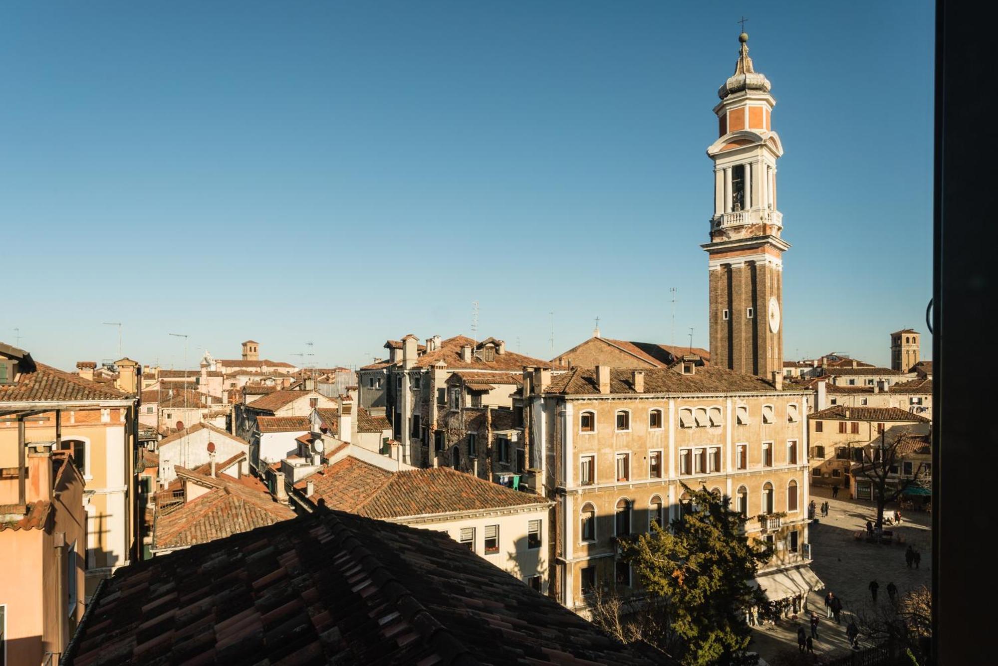 Locanda Ai Santi Apostoli Veneţia Exterior foto